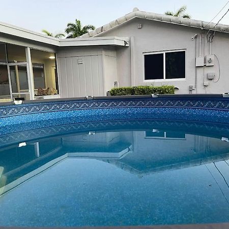 Supervilla - 3Br/2Ba - Pool - Walk To Beach Hollywood Exteriör bild