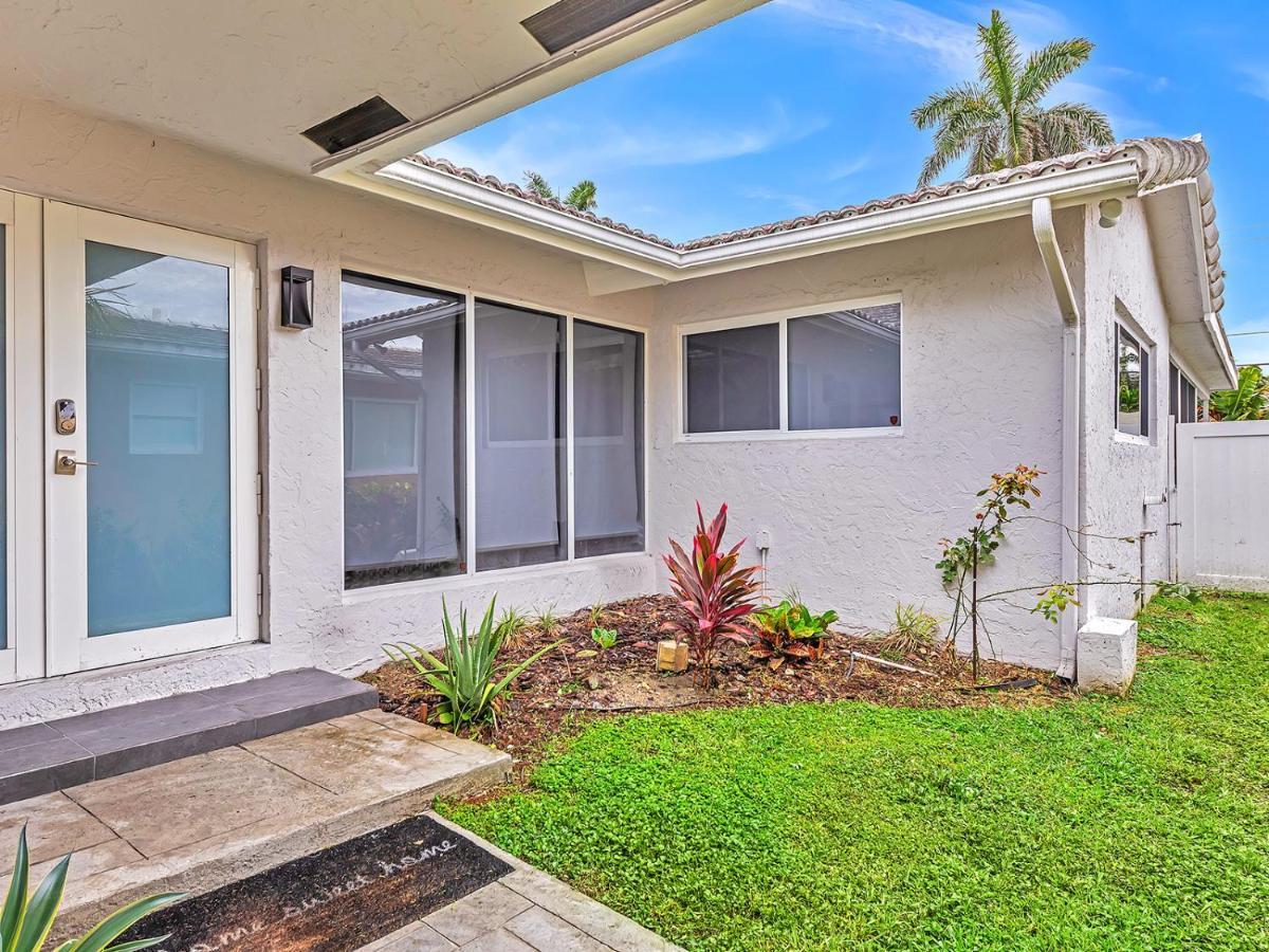 Supervilla - 3Br/2Ba - Pool - Walk To Beach Hollywood Exteriör bild