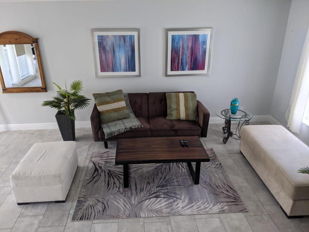 Supervilla - 3Br/2Ba - Pool - Walk To Beach Hollywood Exteriör bild